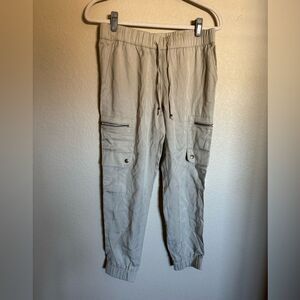 Banana Republic Cargo Satin Joggers Sz Small Petite NEW Tan‎ Color